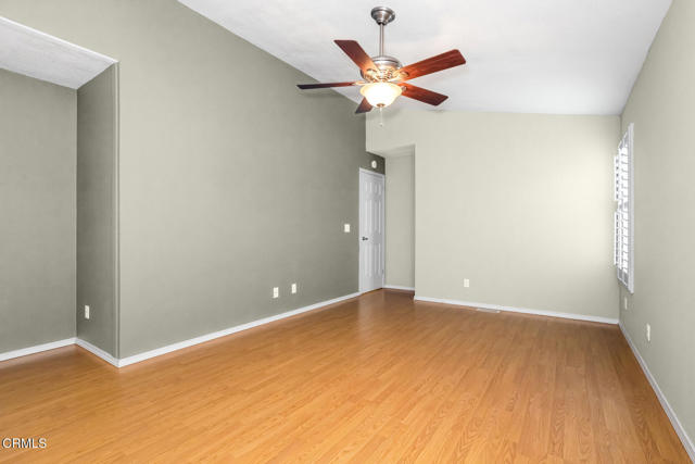Detail Gallery Image 23 of 48 For 1215 Anchors Way Dr #124,  Ventura,  CA 93001 - 3 Beds | 2 Baths