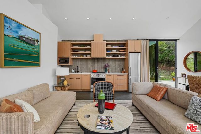10120 Yerba Buena Road photo 6