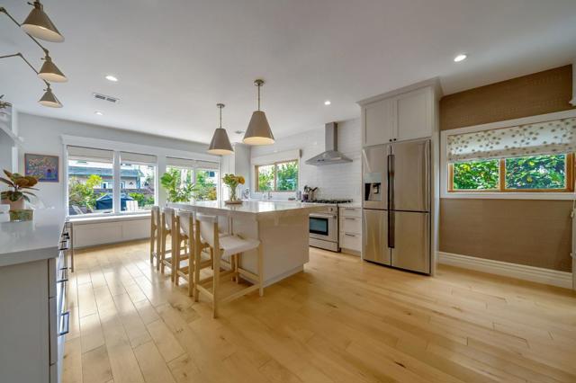 408 Roosevelt Boulevard, Half Moon Bay CA: https://media.crmls.org/mediaz/d8e7afe0-7189-4267-99a7-dd1103401558.jpg