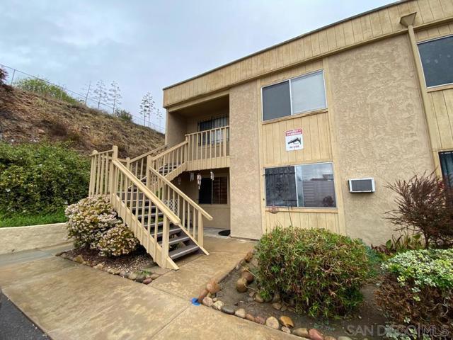 6670 University Ave, San Diego CA: https://media.crmls.org/mediaz/d8e83fd0-3e50-410b-93c4-8549176aa89b.jpg