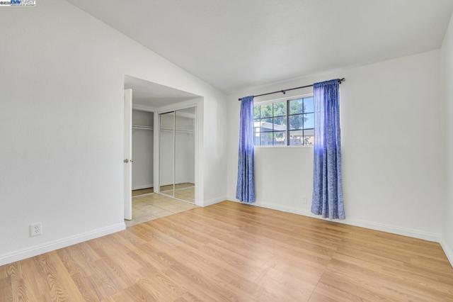 2675 Leeward St, Hayward CA: https://media.crmls.org/mediaz/d8ea9a55-8e35-4867-a183-6e64cfaa95a2.jpg