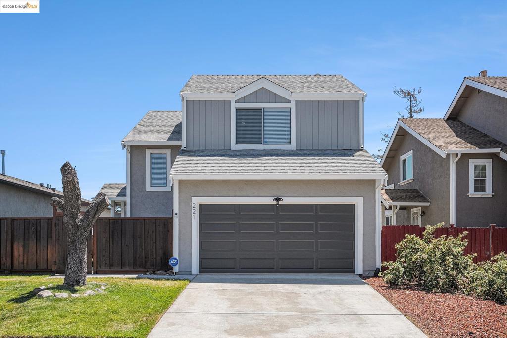 221 Almondtree Ln
