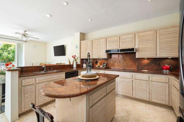 55649 Pinehurst, La Quinta CA: https://media.crmls.org/mediaz/d8ecee44-e975-4918-afa5-1a5c047bd885.jpg