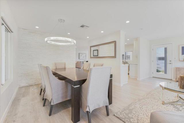 73411 Brown Rabbit Drive, Palm Desert CA: https://media.crmls.org/mediaz/d8ecf79b-ddd1-498f-88f9-477a82e0d641.jpg