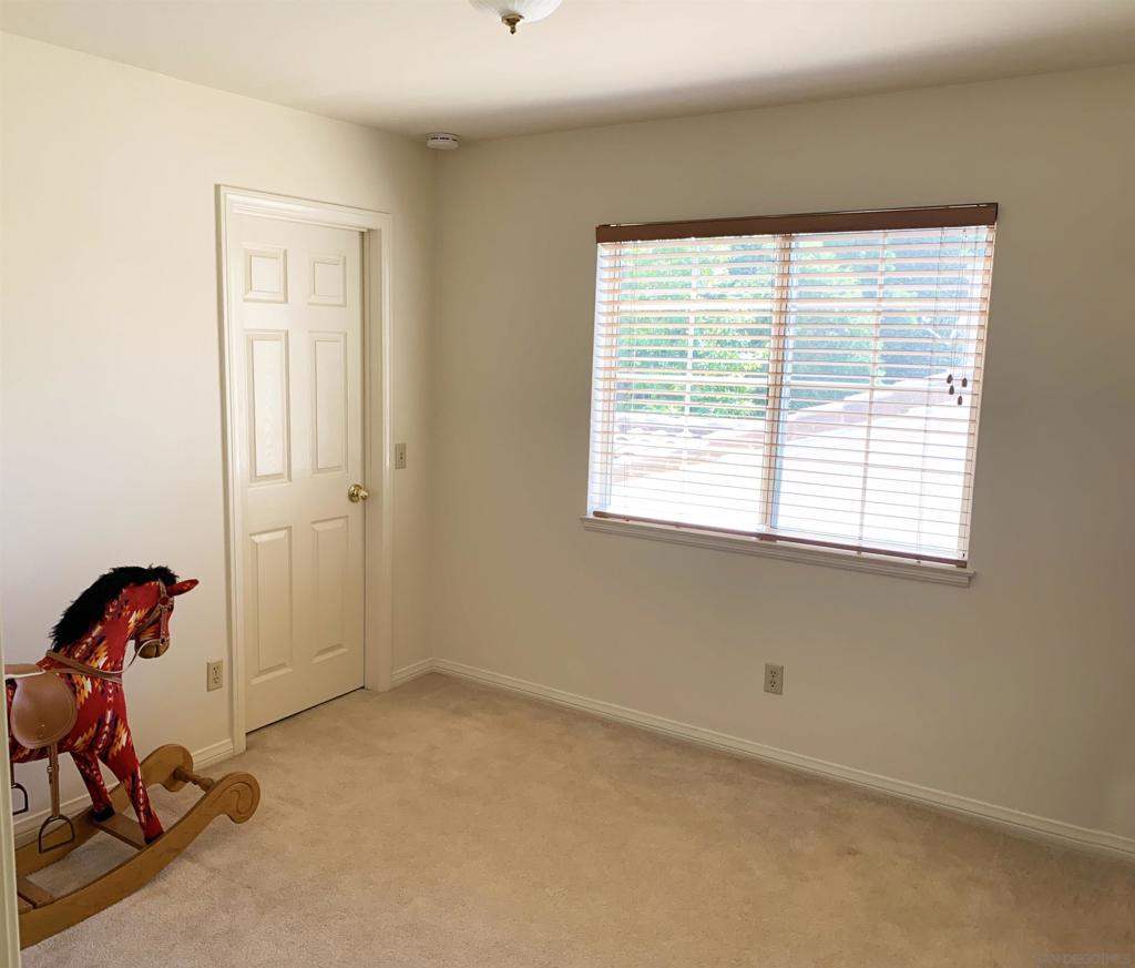 MLS #250040240SD image #15