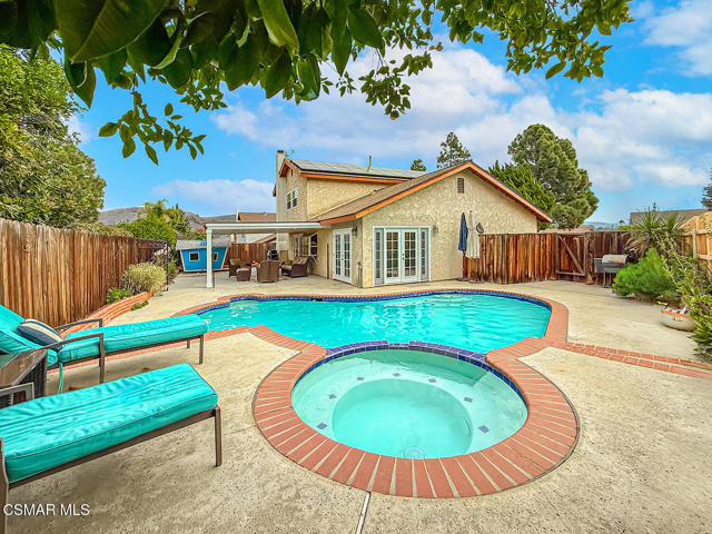 3307 Rainbow Creek Circle, Thousand Oaks CA: https://media.crmls.org/mediaz/d8ee3eae-7d93-4cbd-9ba4-d5d8e6e253a9.jpg