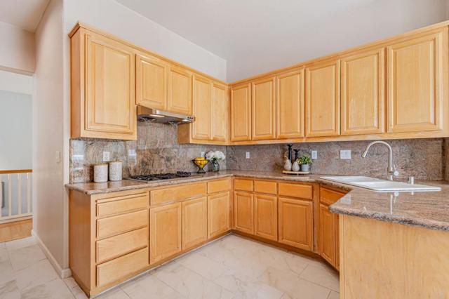 111 Cliff Swallow Court, Brisbane CA: https://media.crmls.org/mediaz/d8ee9c50-899f-46ef-9e1a-6b39a6237aa8.jpg
