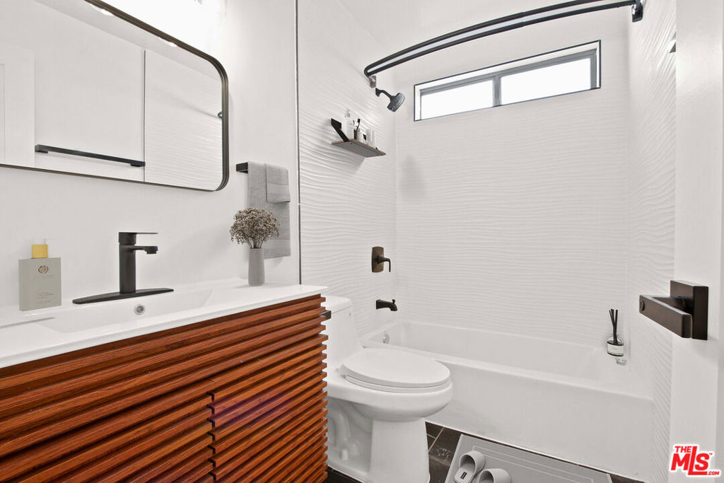 MLS #26865497 image #16