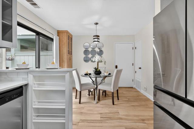 34771 Tuxedo, Fremont CA: https://media.crmls.org/mediaz/d8efa43d-1b70-4639-b5a8-b9722cdd6b3b.jpg