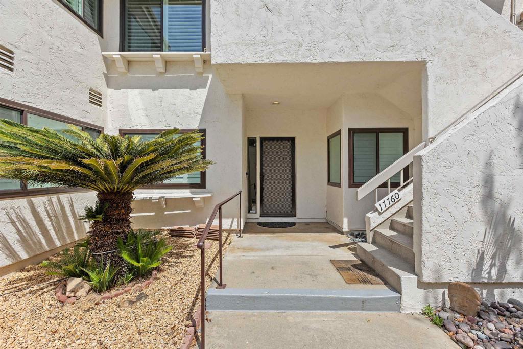 17758 Villamoura Dr - photo 4