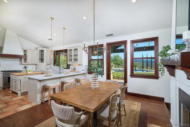 38408 Mesa Rd, Temecula CA: https://media.crmls.org/mediaz/d8f067c5-705f-4d0a-9f71-5fdd0d56425a.jpg