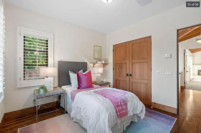 1189 Hamilton Avenue, Palo Alto CA: https://media.crmls.org/mediaz/d8f35d50-3054-4e52-a37f-aa62145c1c0a.jpg