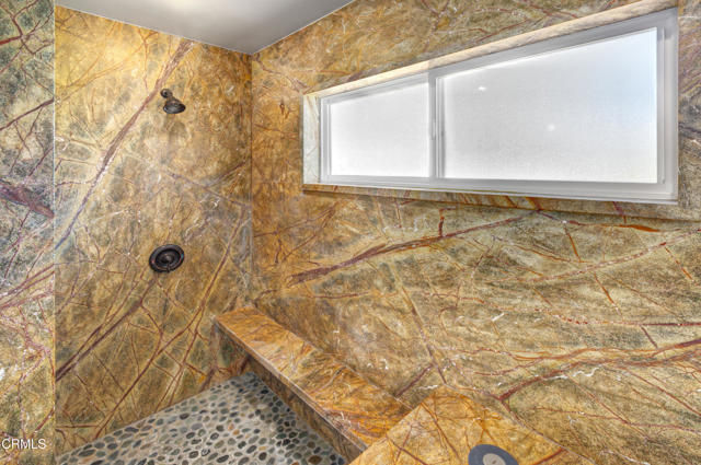 Detail Gallery Image 10 of 19 For 6349 Condor Ct, Ventura,  CA 93003 - 4 Beds | 2/1 Baths