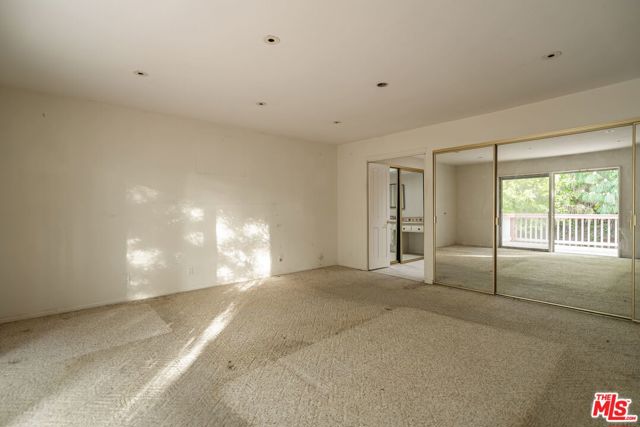 343 Santa Helena, Solana Beach CA: https://media.crmls.org/mediaz/d8f3fa5e-afba-4b6f-abd5-a5dd363702b6.jpg