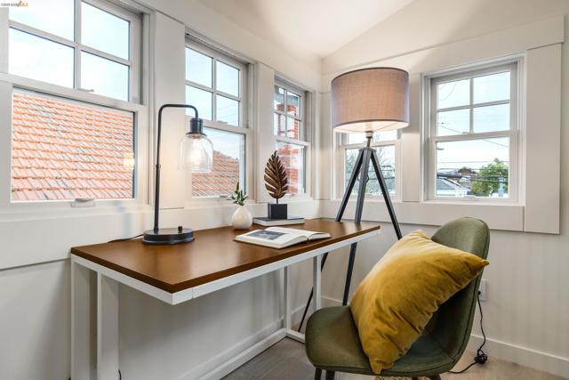 Image 27 of 49 For 636 56th St  