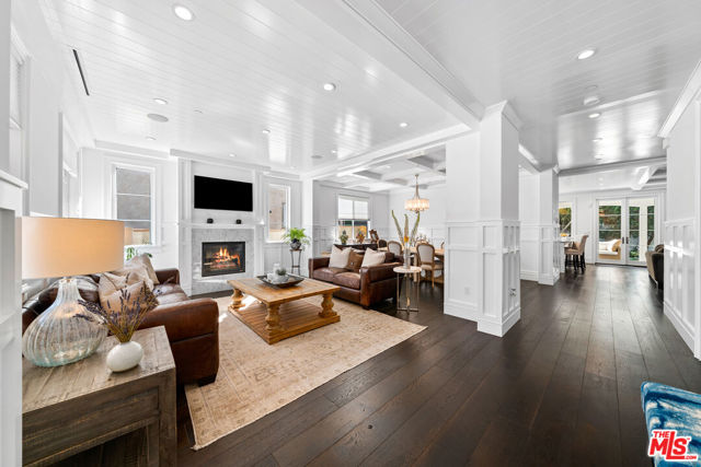3021 Pearl Street photo 5