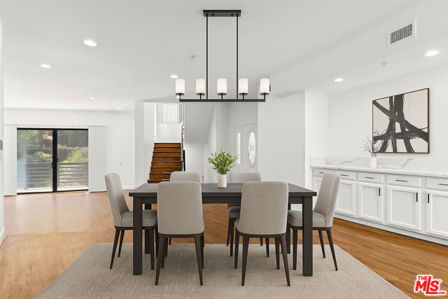 2646 Rinconia Drive, Los Angeles CA: https://media.crmls.org/mediaz/d8f6e6b4-80c9-4a67-b694-ad6fec9508a8.jpg