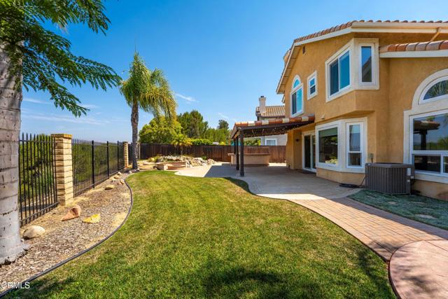 1347 La Culebra Circle, Camarillo CA: https://media.crmls.org/mediaz/d8f7540c-b68f-4b98-b219-9bda6840795c.jpg