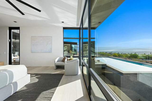 2085 Desert Flower Court, Palm Springs CA: https://media.crmls.org/mediaz/d8f850ca-4b34-4960-b484-947f0f2c4ef8.jpg