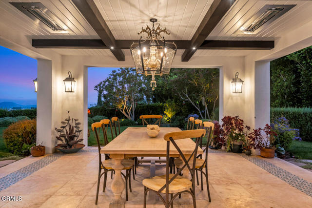 45 Valley Vista Drive, Camarillo CA: https://media.crmls.org/mediaz/d8f88ac3-8420-42c3-a16d-2b4722f03455.jpg