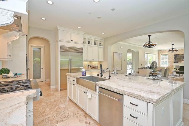3009 Drysdale St, Danville CA: https://media.crmls.org/mediaz/d8f95340-cfee-47e3-8fd8-dee80e859f18.jpg
