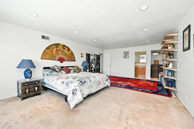 1589 N Alva Circle, Simi Valley CA: https://media.crmls.org/mediaz/d8f9617c-ca87-4697-b149-829e89bcc348.jpg