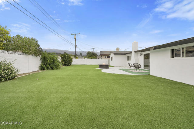 174 Wendy Drive, Thousand Oaks CA: https://media.crmls.org/mediaz/d8f99404-3801-4659-985a-924d50358070.jpg