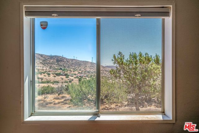 1794 Rebel Road, Acton CA: https://media.crmls.org/mediaz/d8f9aeb4-e98f-43e7-b313-3f3c877c9504.jpg