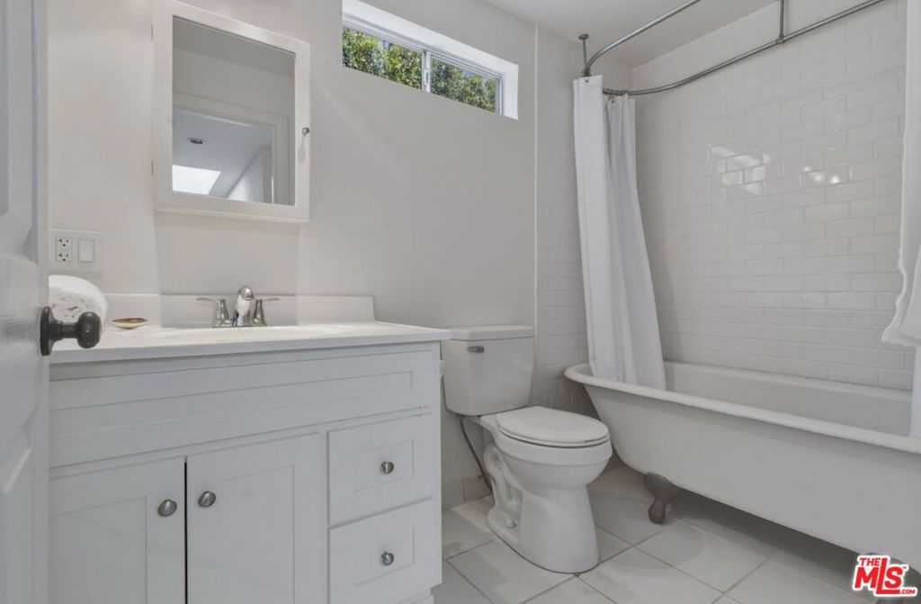 MLS #26864073 image #24