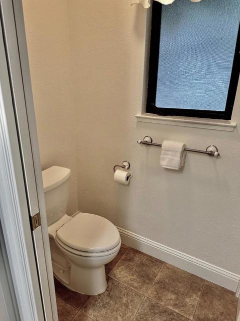 3120 Evening Bay Place, Davis CA: https://media.crmls.org/mediaz/d8f9dc3d-ad08-4005-b03f-50d8f04fdb38.jpg