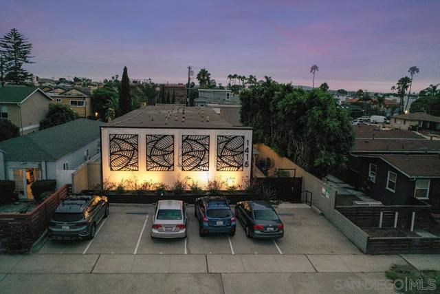 Image 3 of 26 For 1415 Grand Avenue