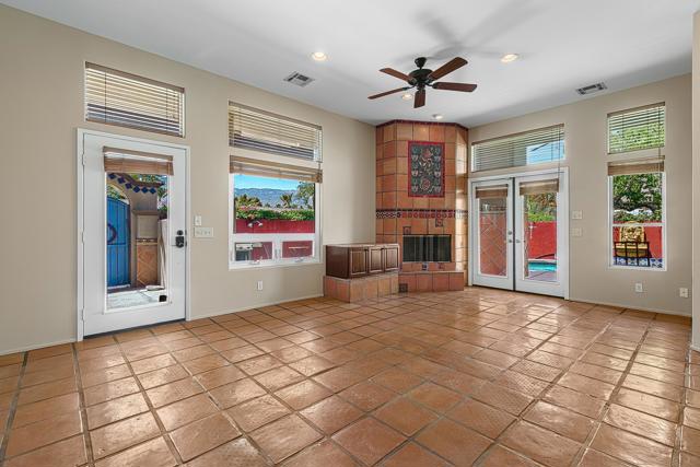 78270 Avenida Nuestra, La Quinta CA: https://media.crmls.org/mediaz/d8fa2c1e-29dc-4810-b981-9917260f7818.jpg