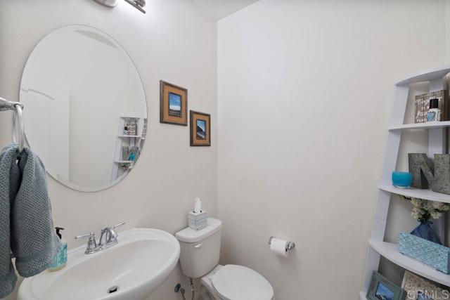 Image 11 of 39 For 2424 Verano Way