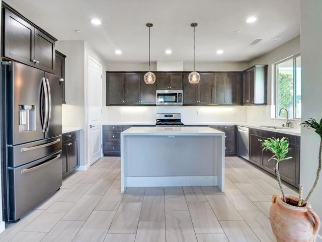 74395 Millennia Way, Palm Desert, CA 92211