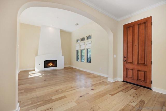 7551 Delfina, San Diego CA: https://media.crmls.org/mediaz/d8fb3e34-1cc5-4911-8e88-e5965fda6566.jpg