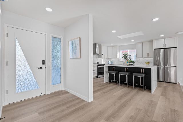 4349 La Cosa Ave, Fremont CA: https://media.crmls.org/mediaz/d8fce2fe-1ff4-41f5-a1b3-ae934005e0e6.jpg