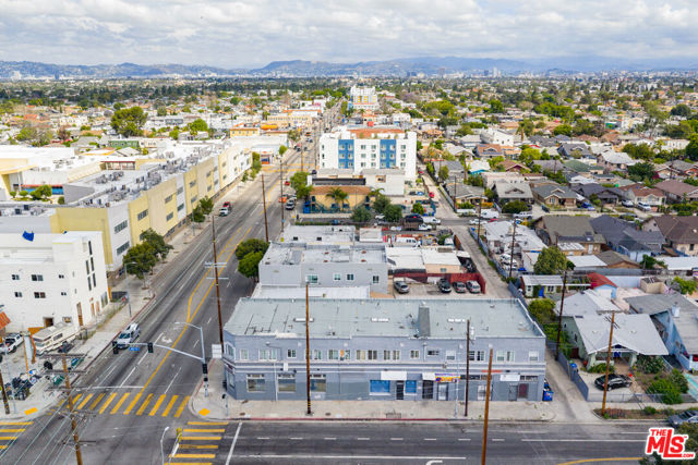 Image 9 of 22 For 1645 48th Street