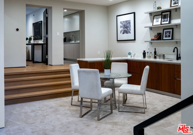 8356 W 4th Street, Los Angeles CA: https://media.crmls.org/mediaz/d8fed973-b9b5-4f74-a0bd-529456b3bdcb.jpg