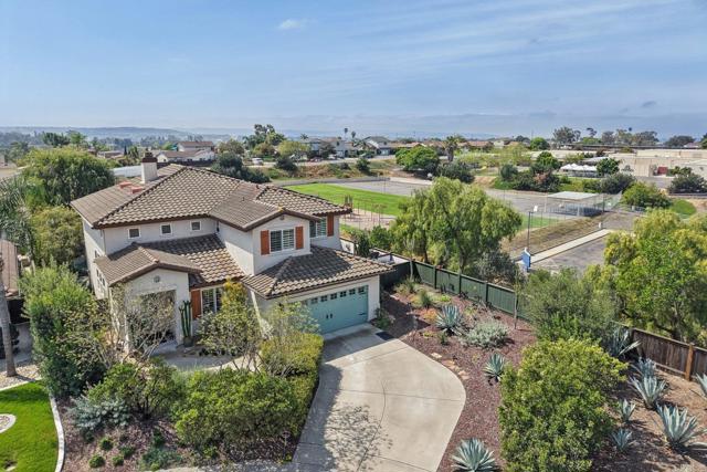542 Lee Circle, Chula Vista CA: https://media.crmls.org/mediaz/d8ff2148-ba9a-4562-a957-c825c8a00eec.jpg