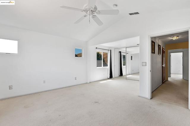2 Quiet Path Ct, Pittsburg CA: https://media.crmls.org/mediaz/d8ff834d-86c7-408f-97c1-ef82f92f61d7.jpg