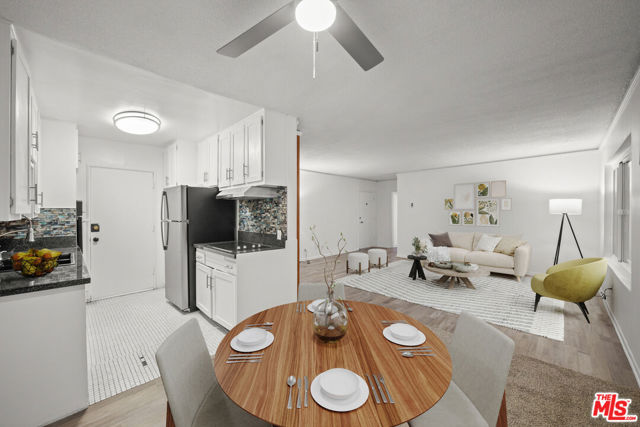960 Larrabee Street, West Hollywood CA: https://media.crmls.org/mediaz/d9003b0d-44b7-4474-bb92-ec6cbf741d8e.jpg