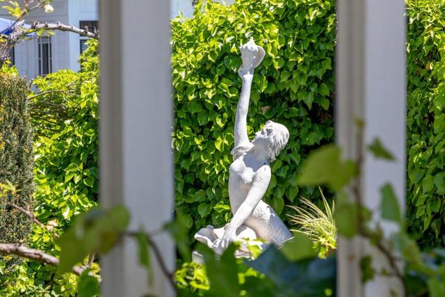 620 El Salto Drive, Capitola CA: https://media.crmls.org/mediaz/d9007f31-74d5-4070-ba39-0092b9970eb8.jpg