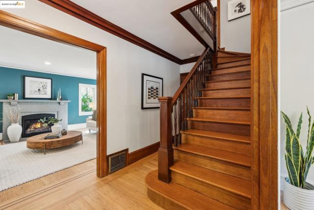 733 Carlston Ave., Oakland CA: https://media.crmls.org/mediaz/d902d566-5d48-41de-8d42-5a478830d624.jpg