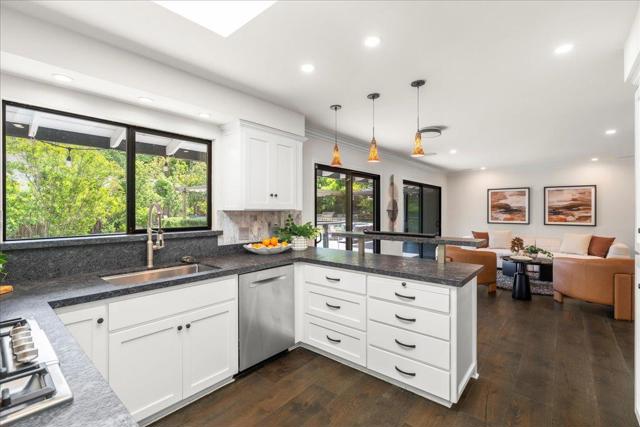 104 Pinta Court, Los Gatos CA: https://media.crmls.org/mediaz/d90499e5-e505-4deb-81c7-e1f2ae13f459.jpg