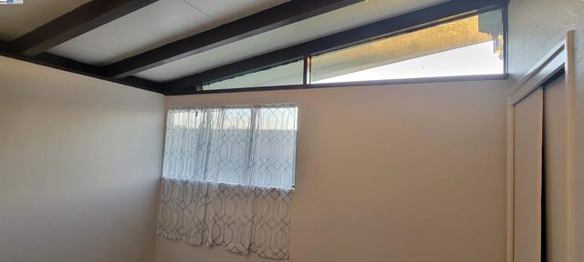 27781 Mandarin Ave, Hayward CA: https://media.crmls.org/mediaz/d905dd20-e5ad-49de-8614-96af88bfd143.jpg