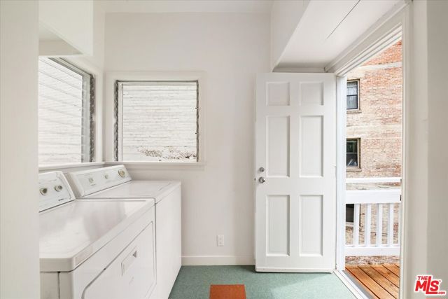 6612 Emmet Terrace, Los Angeles CA: https://media.crmls.org/mediaz/d906c64b-77d5-4fb9-bbec-56c1d2066126.jpg