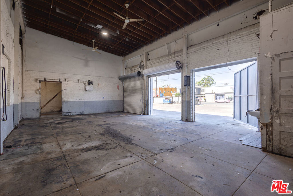 MLS #26757795 image #43