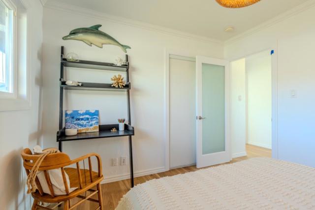 236 Shoreview Avenue, Pacifica CA: https://media.crmls.org/mediaz/d9073c64-8679-4f75-8a5b-64472238dcee.jpg
