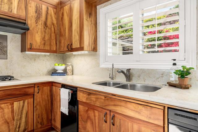 77 Pasatiempo Drive, Santa Cruz CA: https://media.crmls.org/mediaz/d90864f2-ce53-4783-be91-7b6689f2e370.jpg