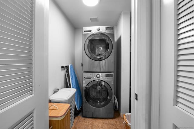 8211 Station Village Lane, San Diego CA: https://media.crmls.org/mediaz/d9087752-6dc0-4ea6-8662-317fbed0f9c3.jpg